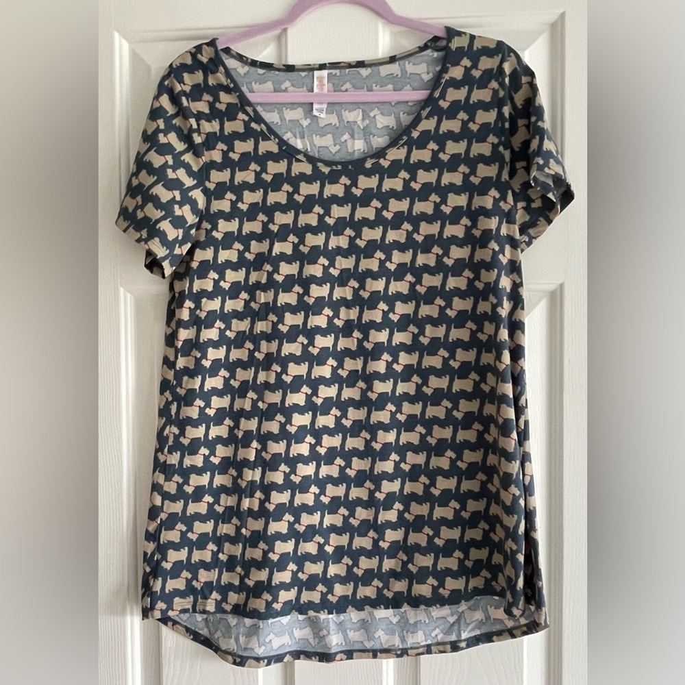 LuLaRoe Scottie Dogs Red Collars CLASSIC T Graphic Tee Shirt Size M EUC